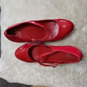 Delicious red faux patent leather platform heels